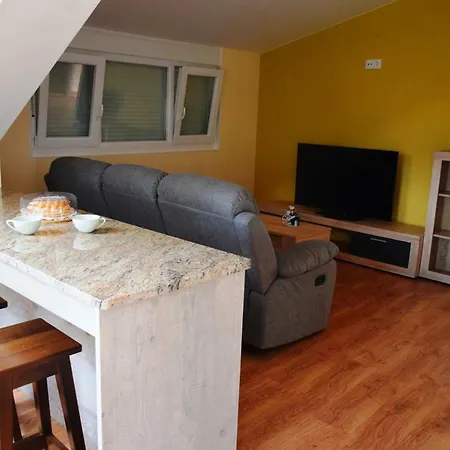 O Mencer Do Camino Apartment